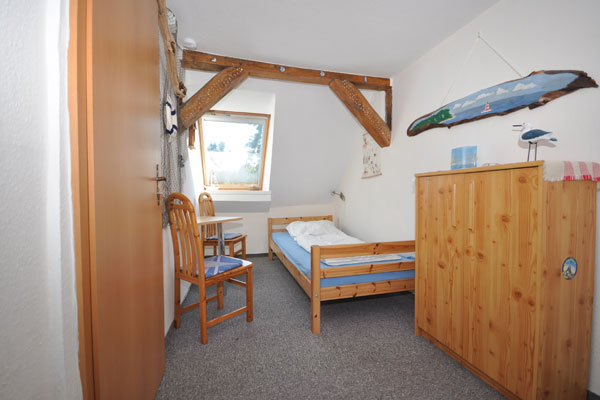 04 zweites Schlafzimmer